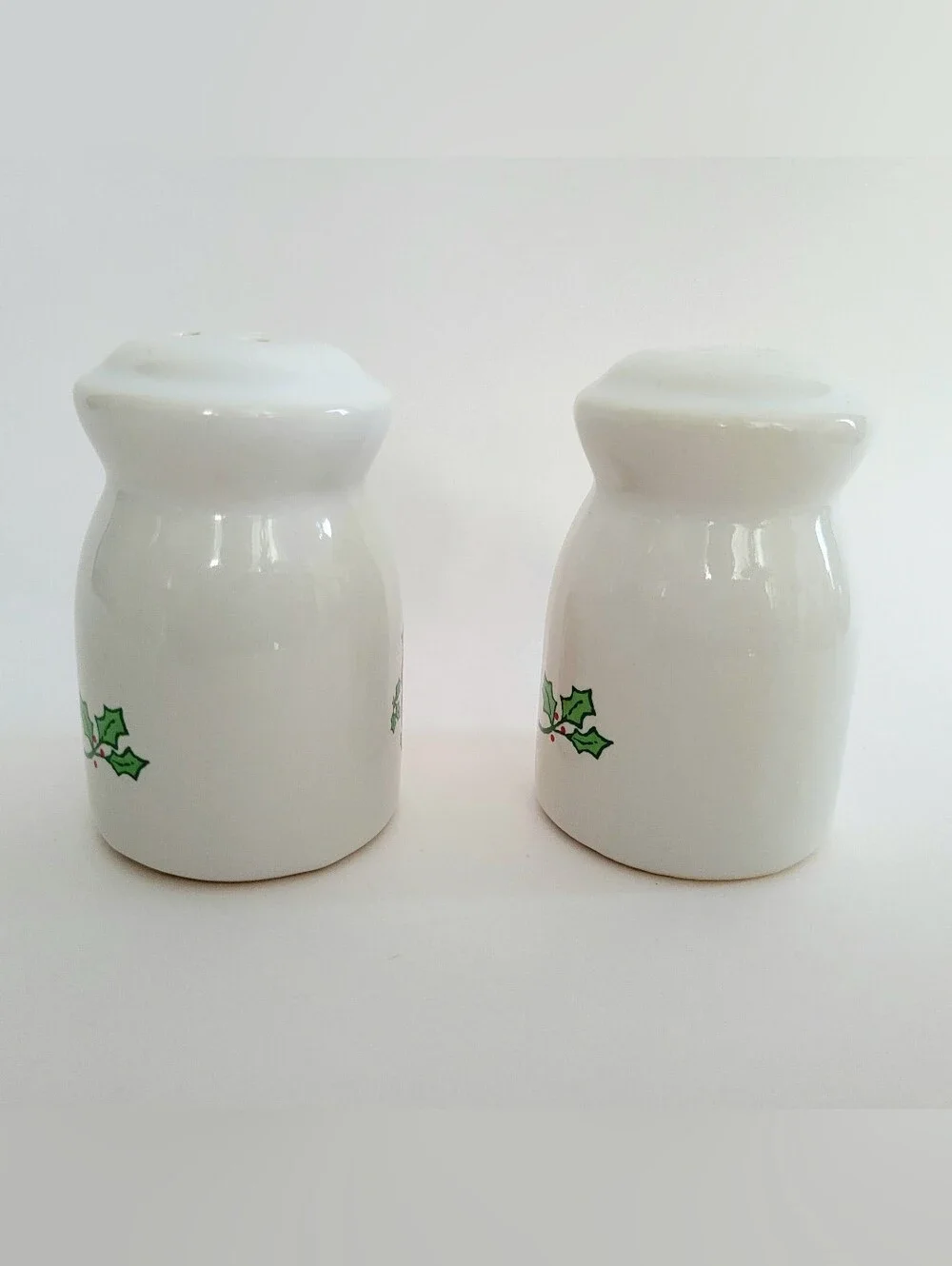 Vintage Goose Salt & Pepper Vermillion Stoneware Christmas Cottagecore Country
